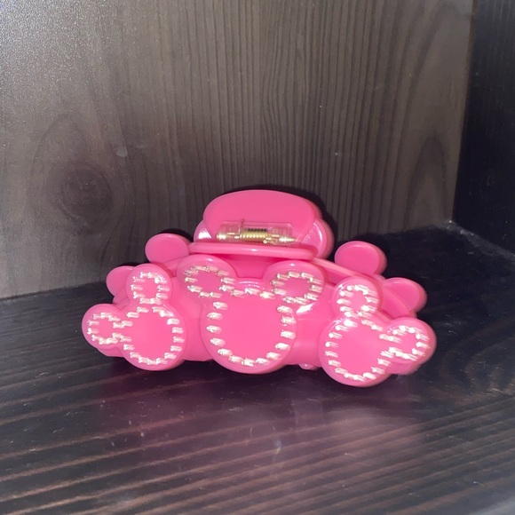NWOT Baublebar x Mickey Mouse hot pink rhinestone claw hair clip - Picture 5 of 5